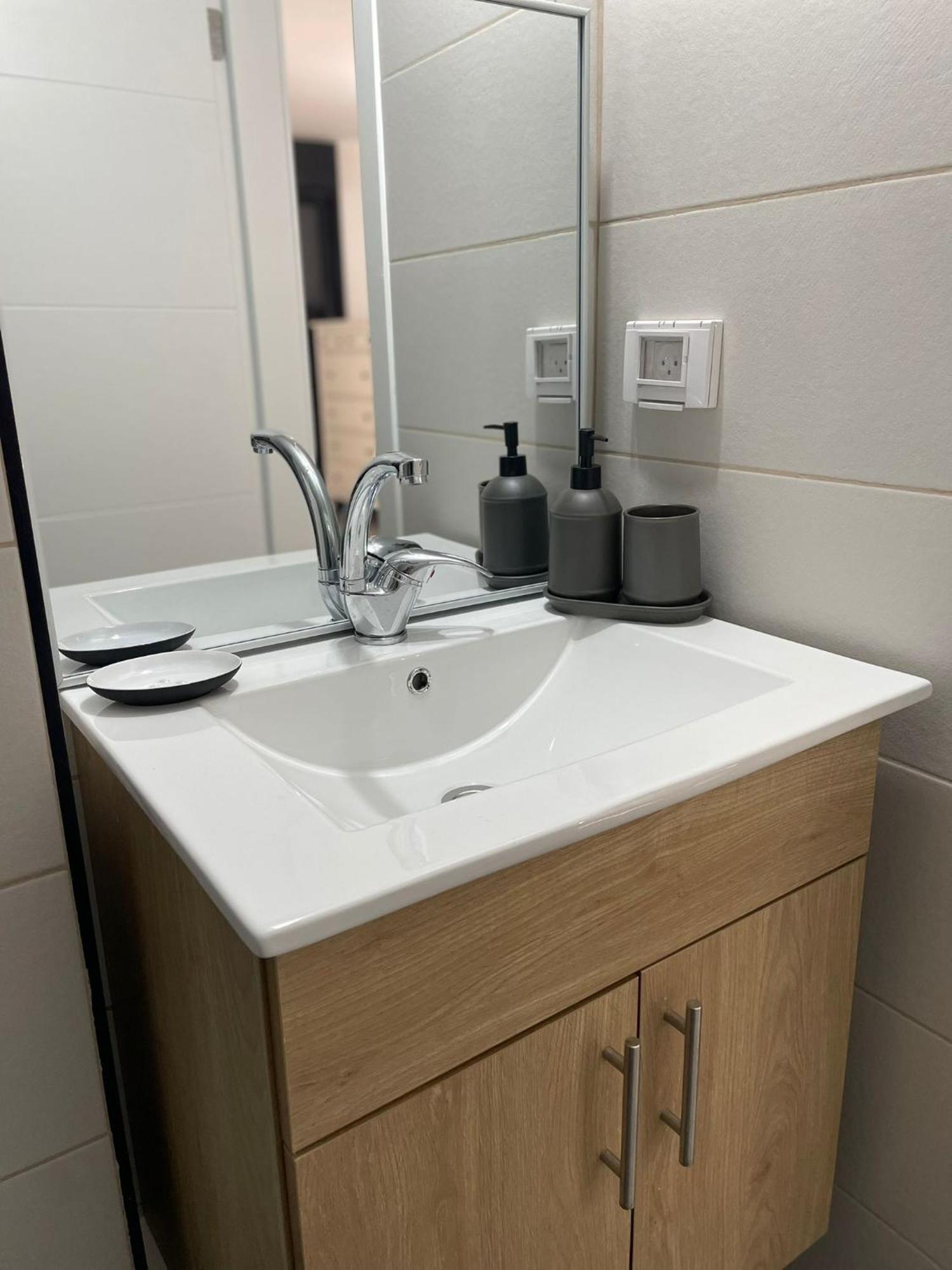 דירות Lovely Flat In Tel Aviv 32 מראה חיצוני תמונה