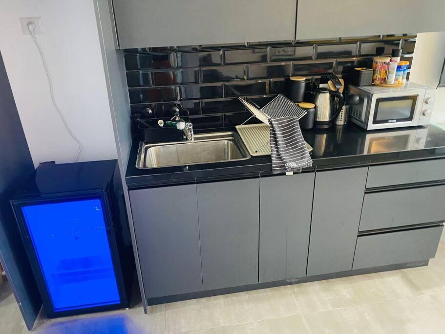 דירות Lovely Flat In Tel Aviv 32 מראה חיצוני תמונה